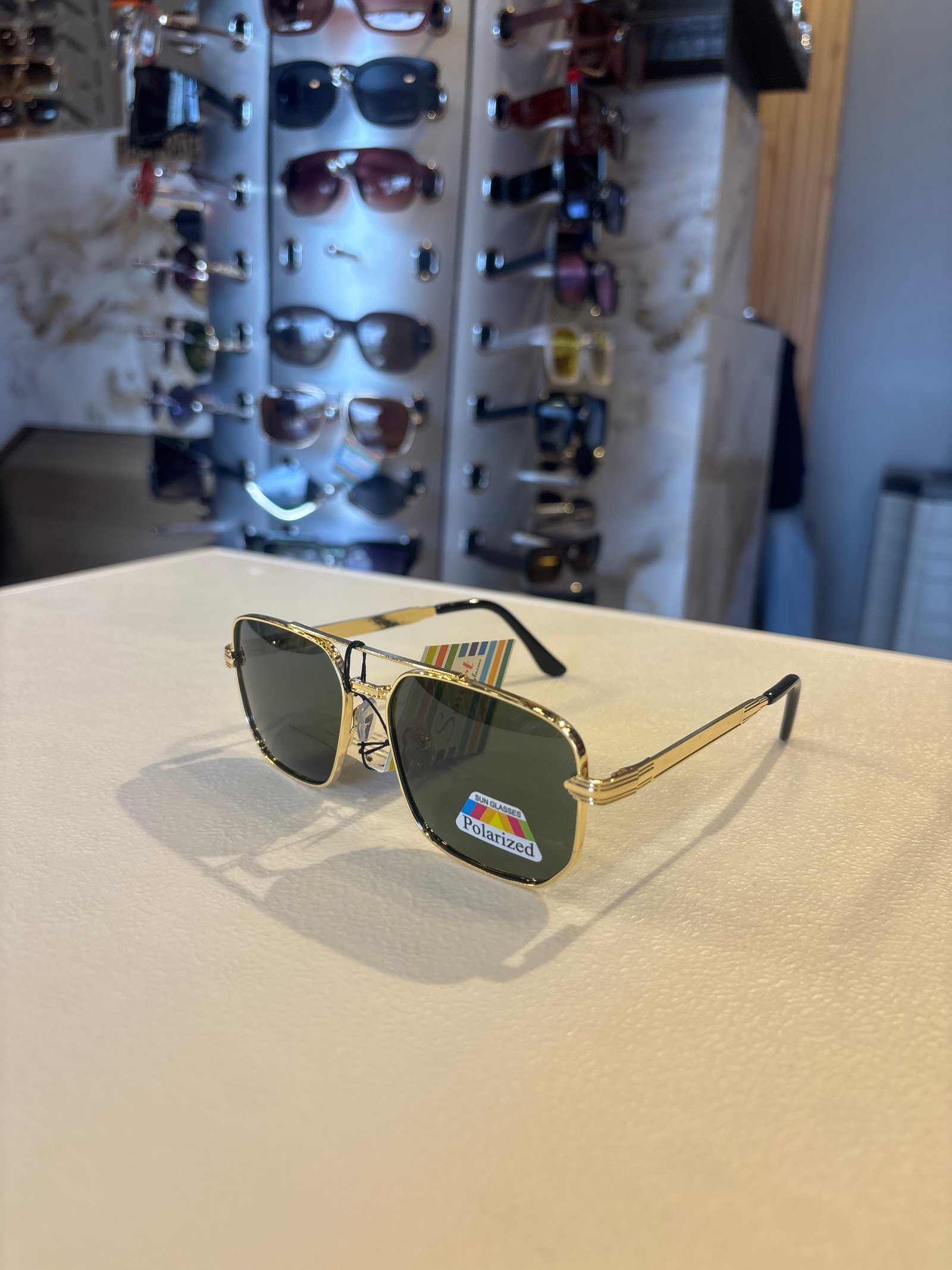Polarized Aviator Sunglasses for Men