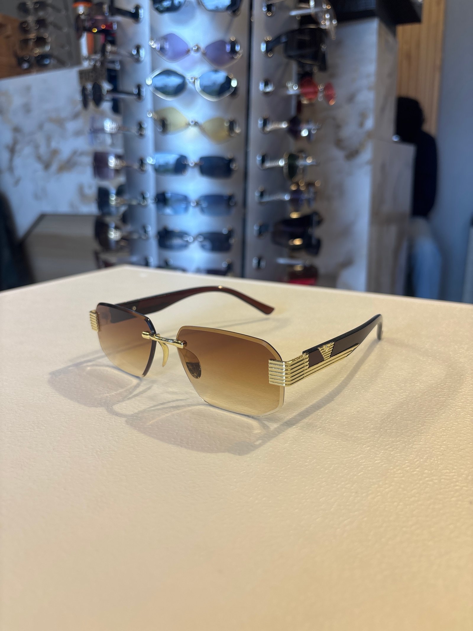 Stylish Brown Aviator Sunglasses for Men